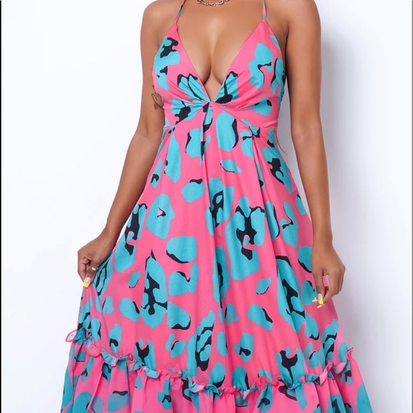 Banjul Dresses & Skirts - Banjul Maxi Dress. Size M,